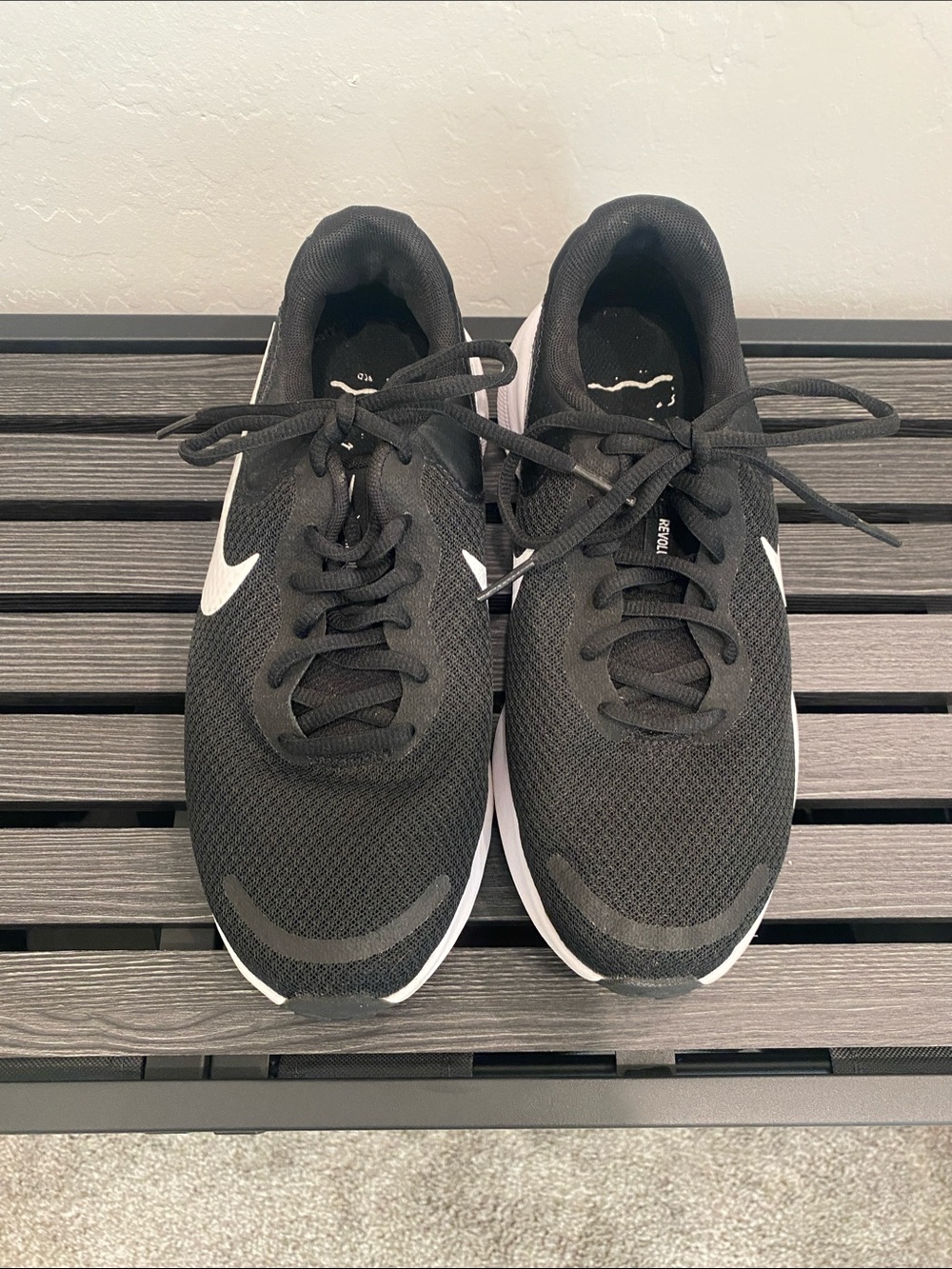 Nike Black and White Mesh Training Shoes